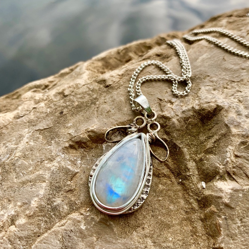Sterling Silver Rainbow Moonstone Necklace